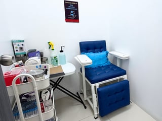Fully Equipped Clinical Laboratory Office for Sale – Zona Pradera, Zone 10 - 5