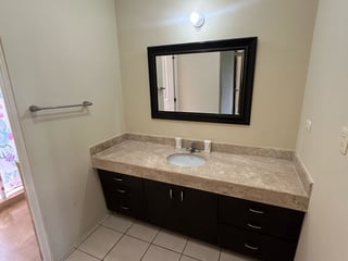 Venta de casa en Villa Venetto Santa Elena Barillas - 4