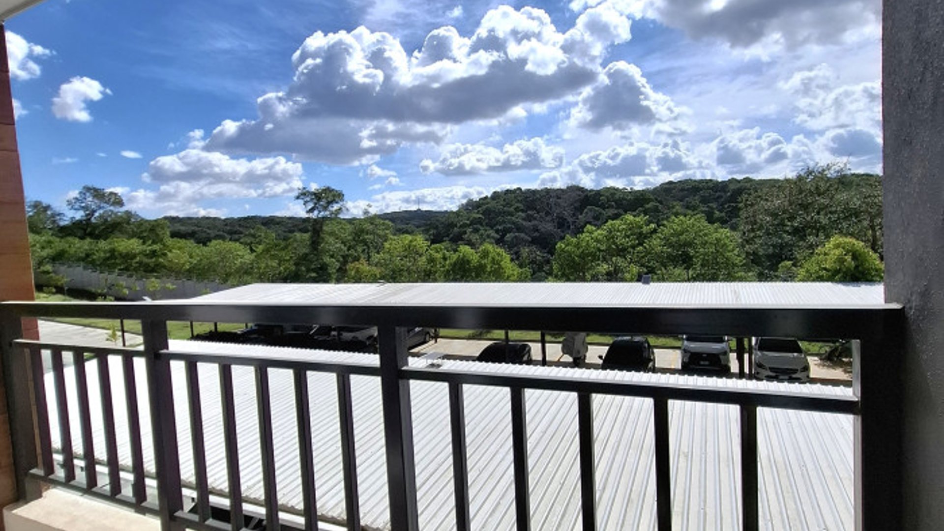 Apartamento en Venta para Inversión en Zona 16 Senderos
