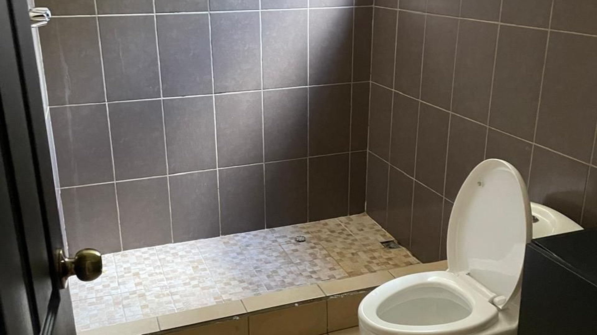 Casa en venta en Condominio Valle Real San Lucas Sacatepequez - Miniatura 16