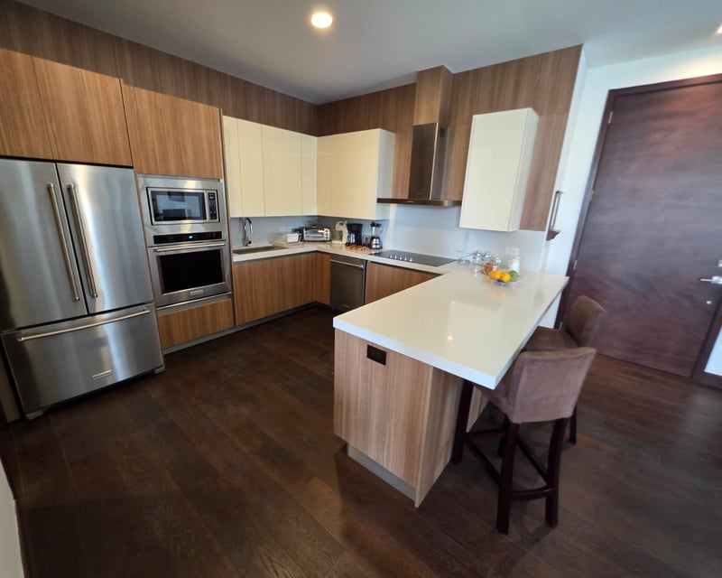 Apartamento con sala familiar - 3 habitaciones en zona 14 Ref-5799