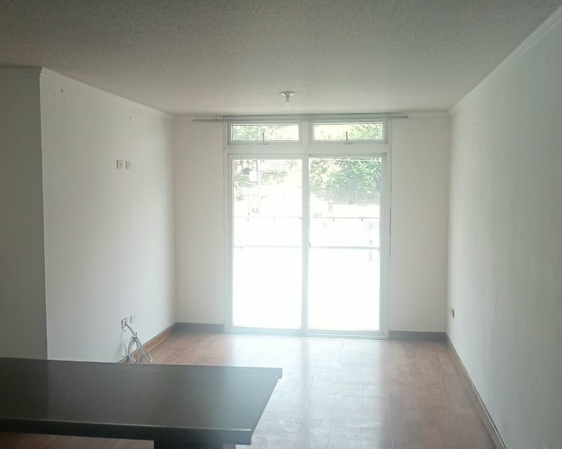 RENTO APTO ZONA 1, HISTORICO 1, REF.6943  2 HAB, ESTUDIO, 2 BAÑOS, 1 PARQUEO