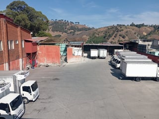 OPORTUNIDAD -VENDO BODEGA EN ZONA 6 - - 2