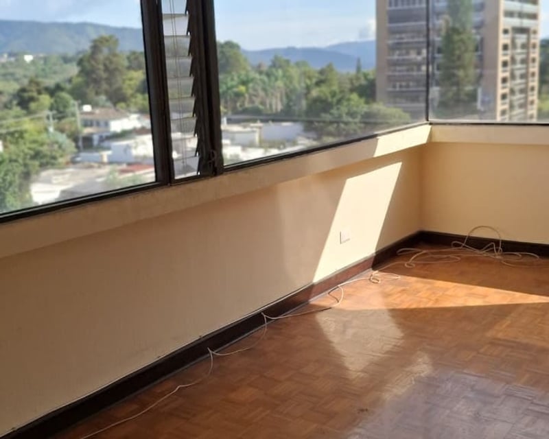 Penthouse en renta en zona 14