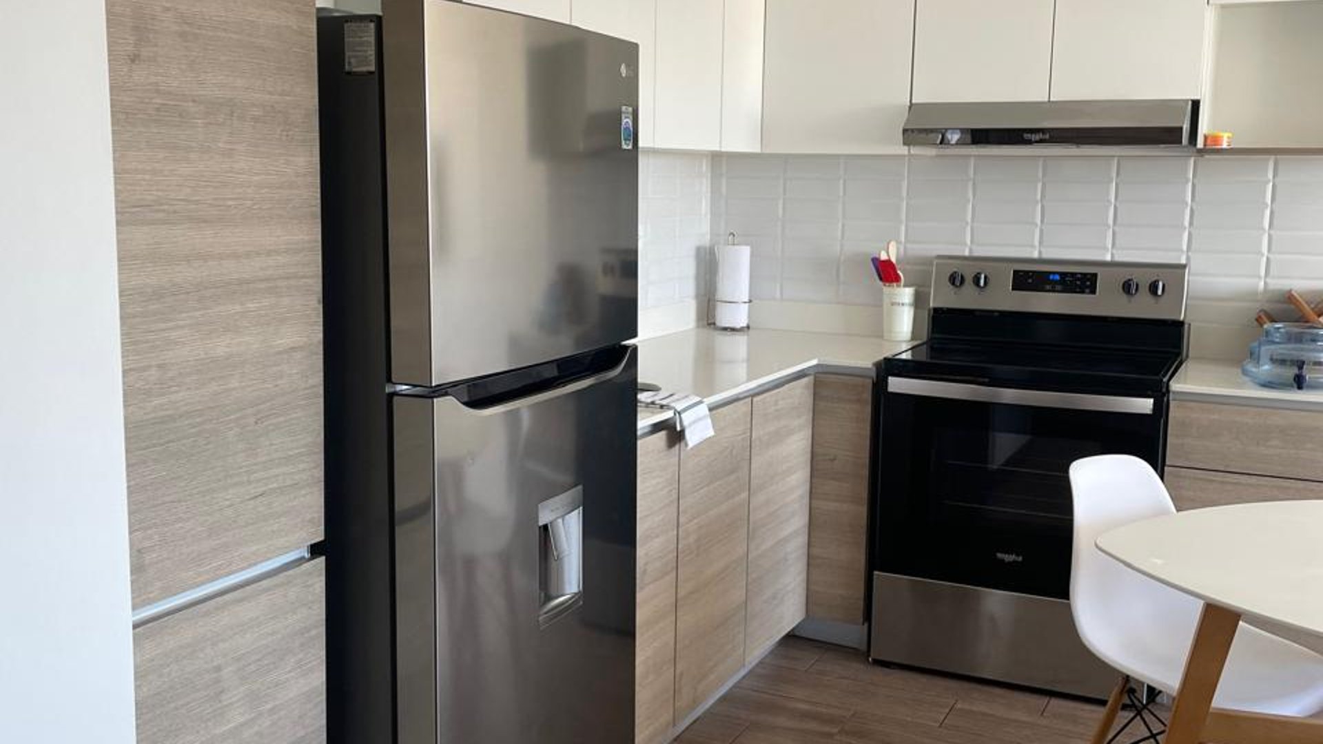 ???? APARTAMENTO AMUEBLADO EN RENTA – 2 HAB | EDIFICIO VISTARES | Z. 12 - Miniatura 5