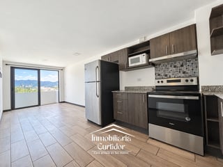 Apartamento en renta en Petápolis zona 12 - 3 habitaciones y área comercial - 2