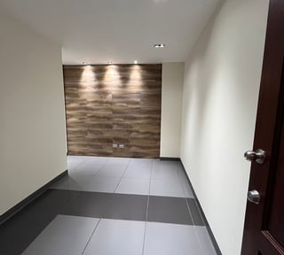 Oficina en Alquiler / Venta en Europlaza, zona 14 Guatemala
