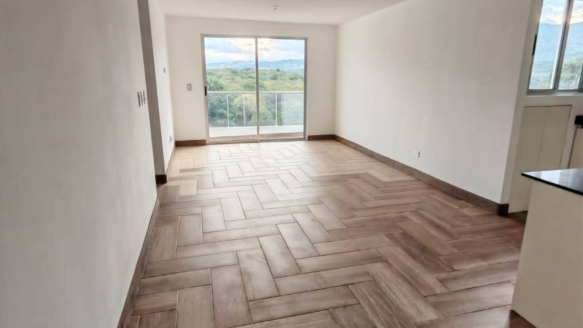 Apartamento en renta en Altavista Los Alamos | San Miguel Petapa - Miniatura 4