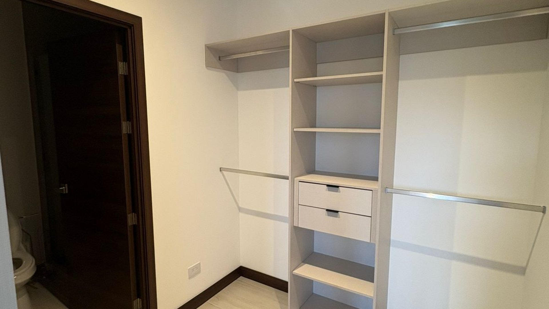 ???? APARTAMENTO EN RENTA – 3 HAB + LÍNEA BLANCA  | SPAZIO | ZONA 15 - Miniatura 8