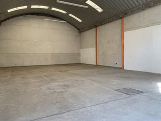 Bodega dentro de complejo en Panorama, Antigua - 4