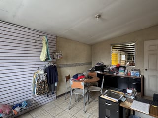 Bodega en renta zona 5 - Image 3