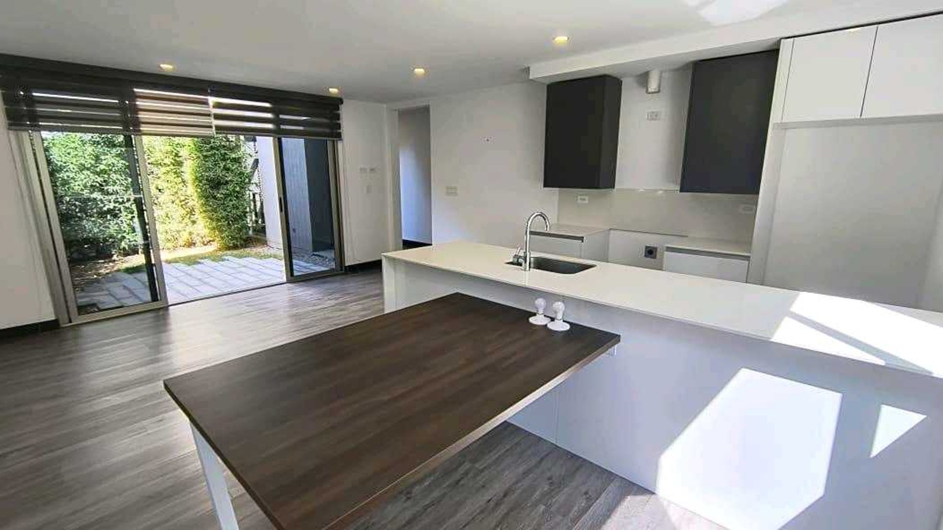 APARTAMENTO EN VENTA CON JARDÍN????Edificio Iridia, ???? zona 13 - Miniatura 3