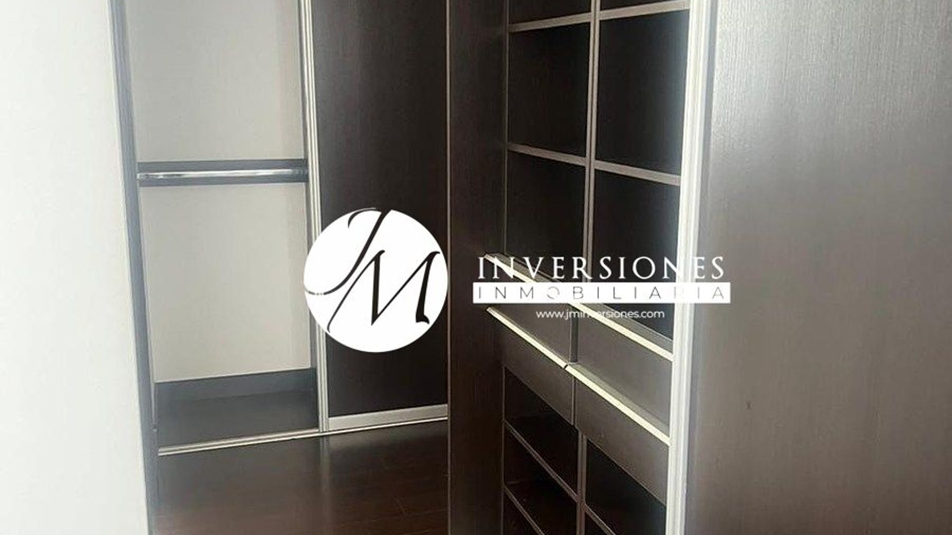 Apartamento en renta de 2 dormitorios en zona 14 - Miniatura 6