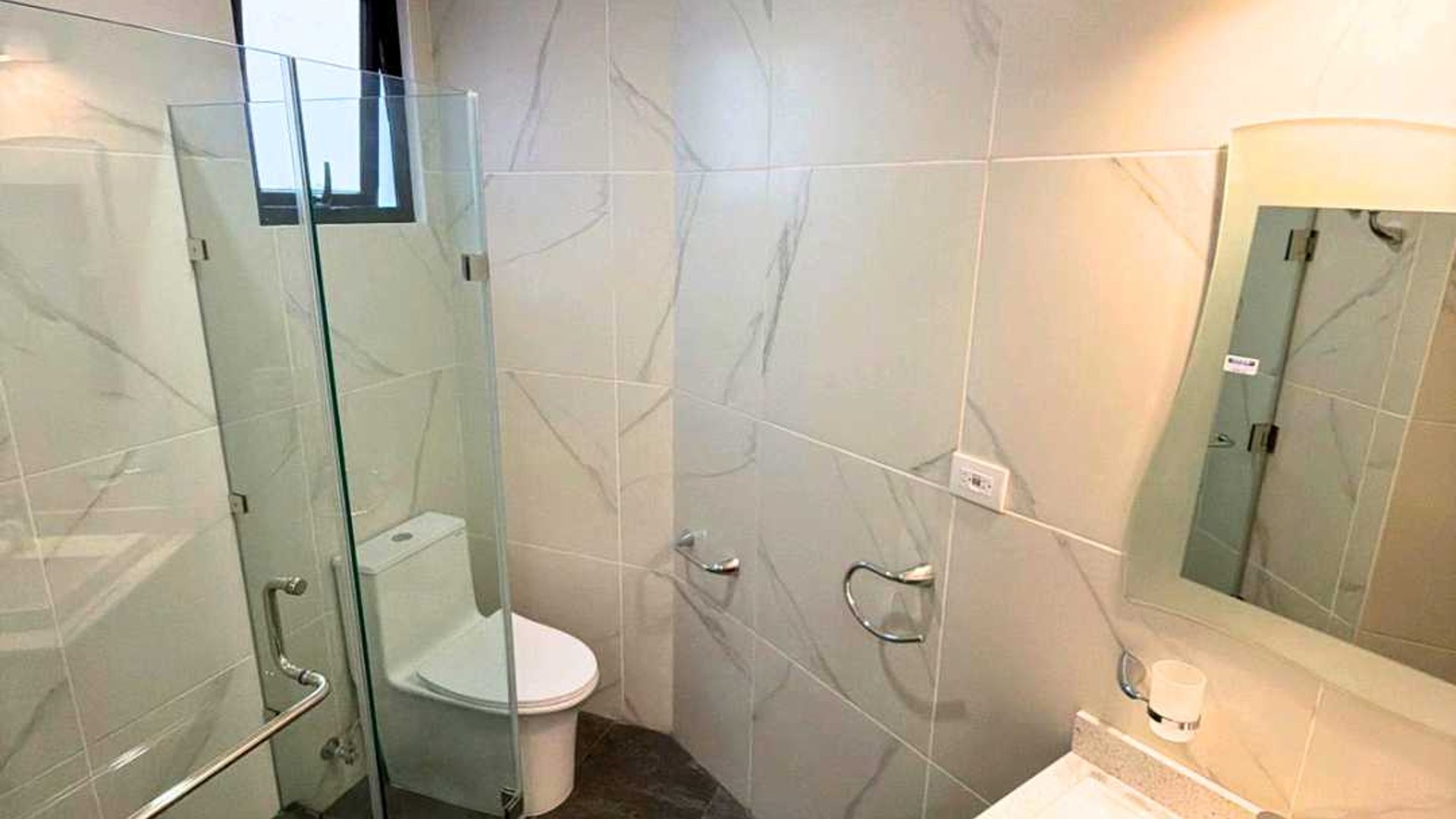 APARTAMENTO EN ALQUILER???? Edificio Privé, Zona 15 - Miniatura 10