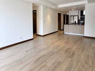 APARTAMENTO EN VENTA 📍 Edificio Reserva 10, Zona 10 - 4