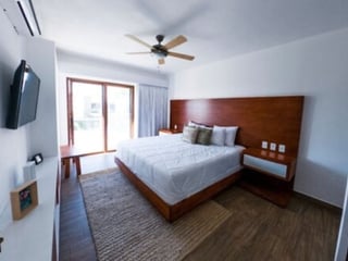 Villa Amueblada en Venta en La Mar Monterrico - Image 8