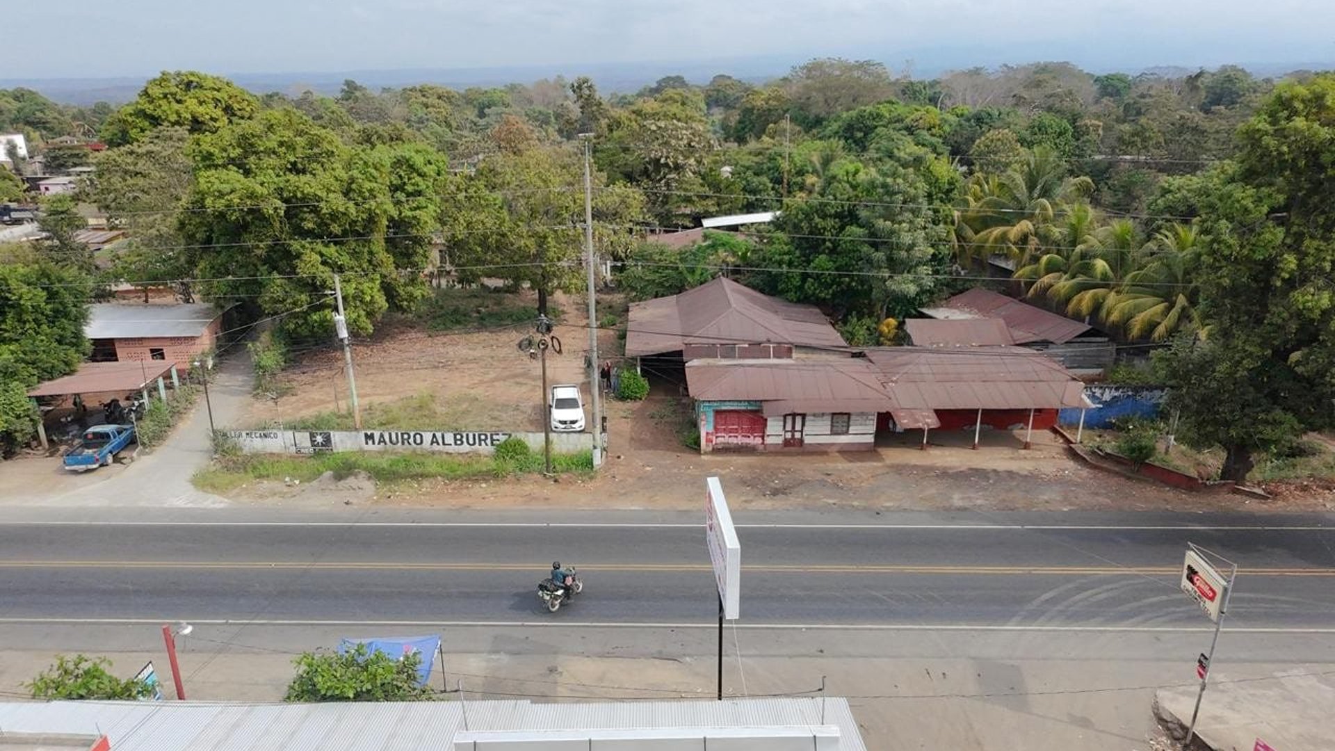 TERRENO ESTRATEGICO COMERCIAL EN ALQUILER – SOBRE CA-2, COATEPEQUE, QUETZALTENANGO - Miniatura 5