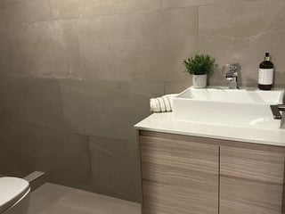 Apartamento en Venta en Zona 14, Sector la Villa - Image 10