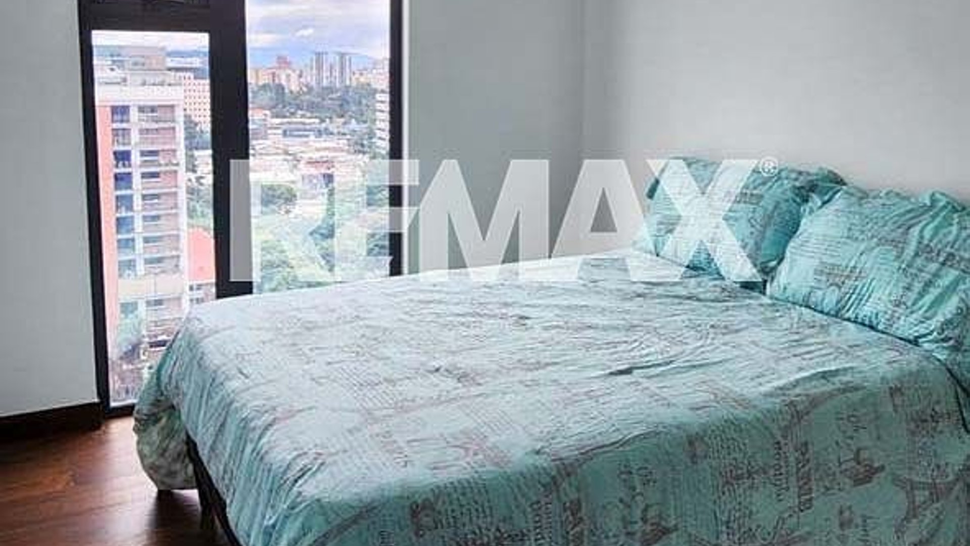 Apartamento Renta | Zona 10 | Vasanta - Miniatura 3