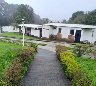 Casa en Venta o Renta-Carretera a Santa Elena Barillas