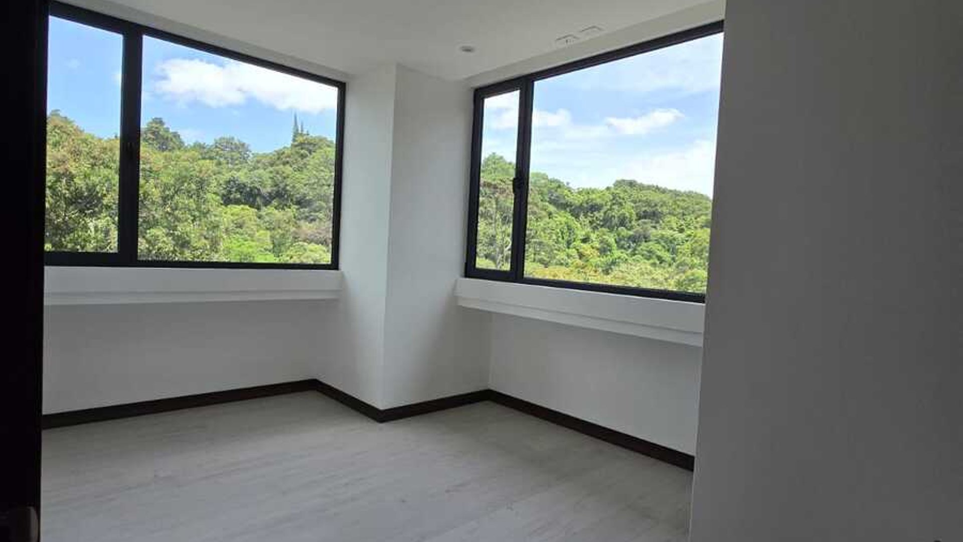 ????️ APARTAMENTO EN RENTA – SPAZIO, ZONA 16