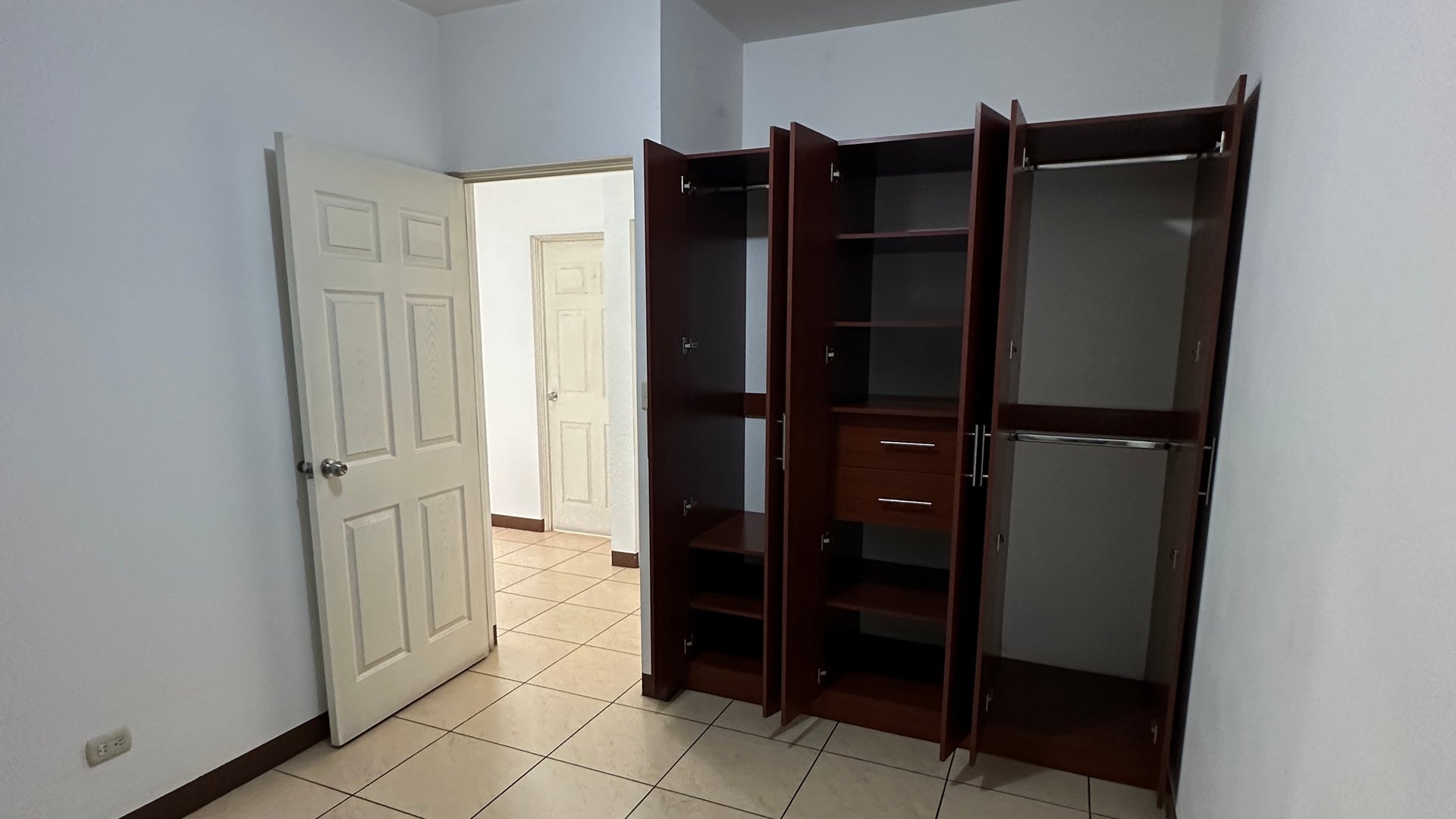 APARTAMENTO EN RENTA | VILLA LINDA 1 |  PERIFERICO ZONA 7 DE GUATEMALA - Miniatura 15