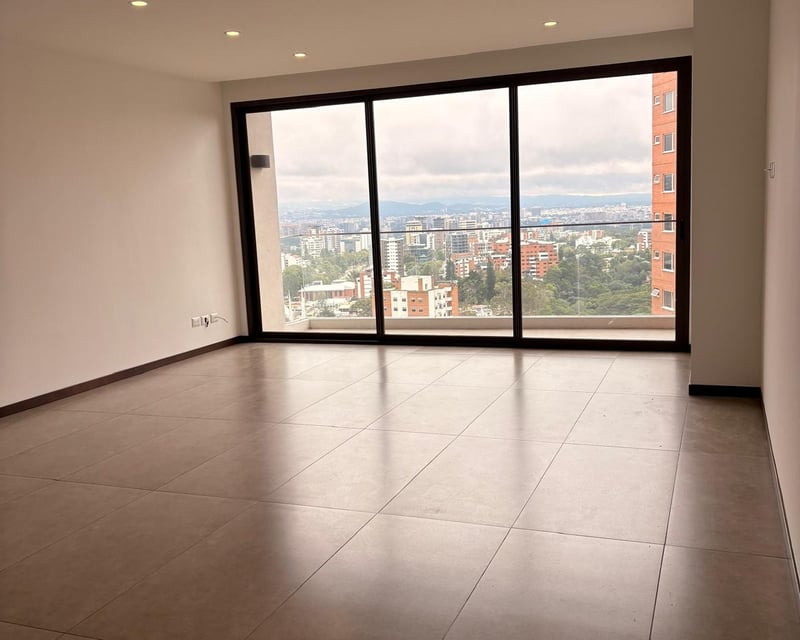 APARTAMENTO EN VENTA CON EXCELENTE VISTAS EN SAN LAZARO