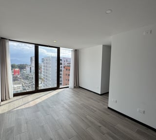 Apartamento en Renta zona 10 Equipado