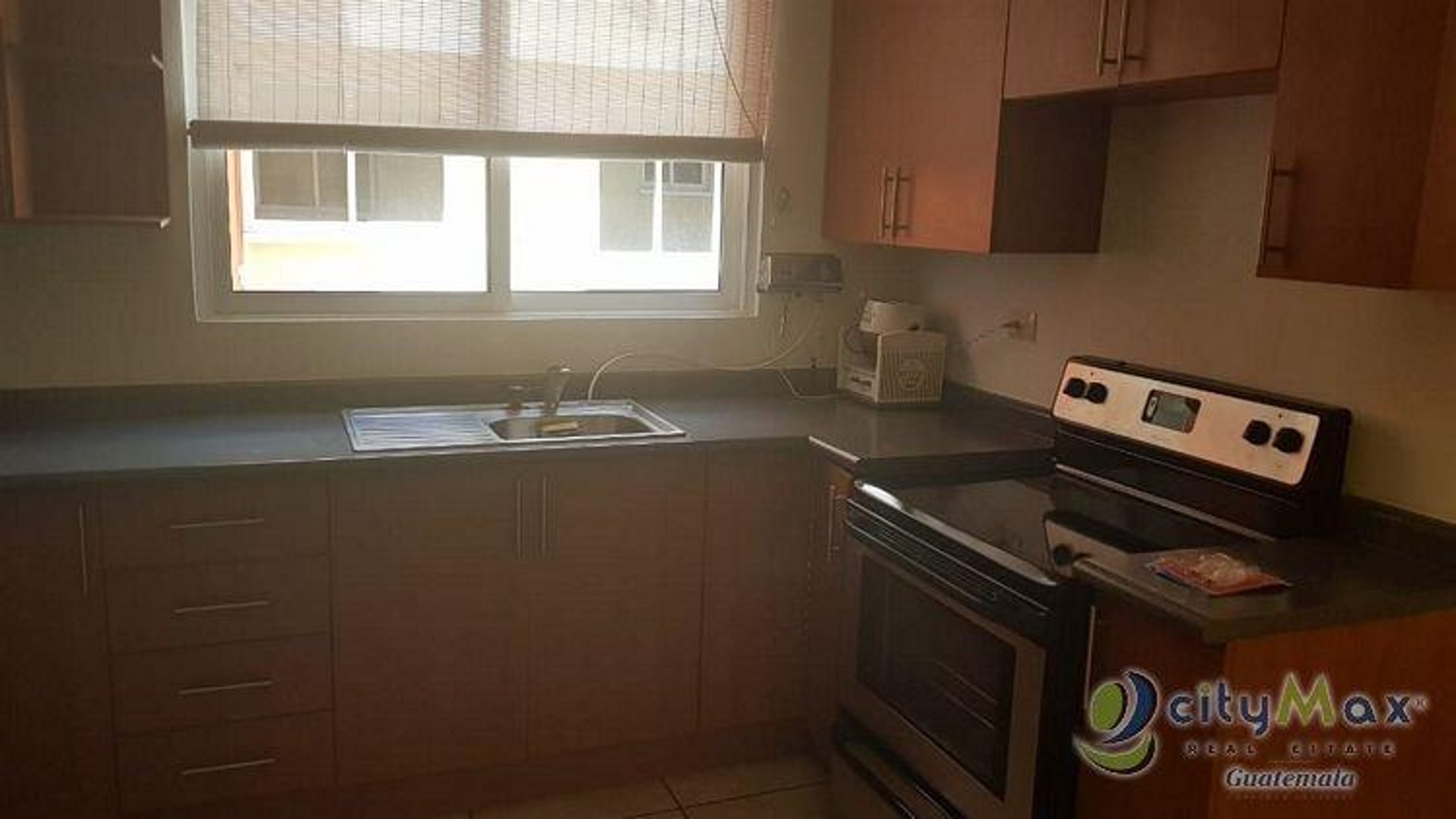 Apartamento en Venta, Altos de la Colina Zona 12 - Miniatura 9