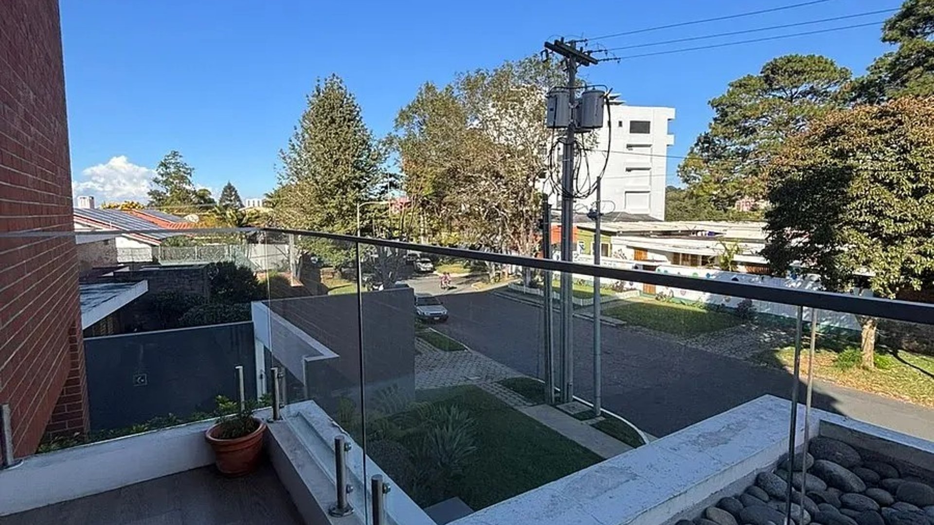 Apartamento Amueblado en ALQUILER Edificio Borghetto zona 15 - Miniatura 16
