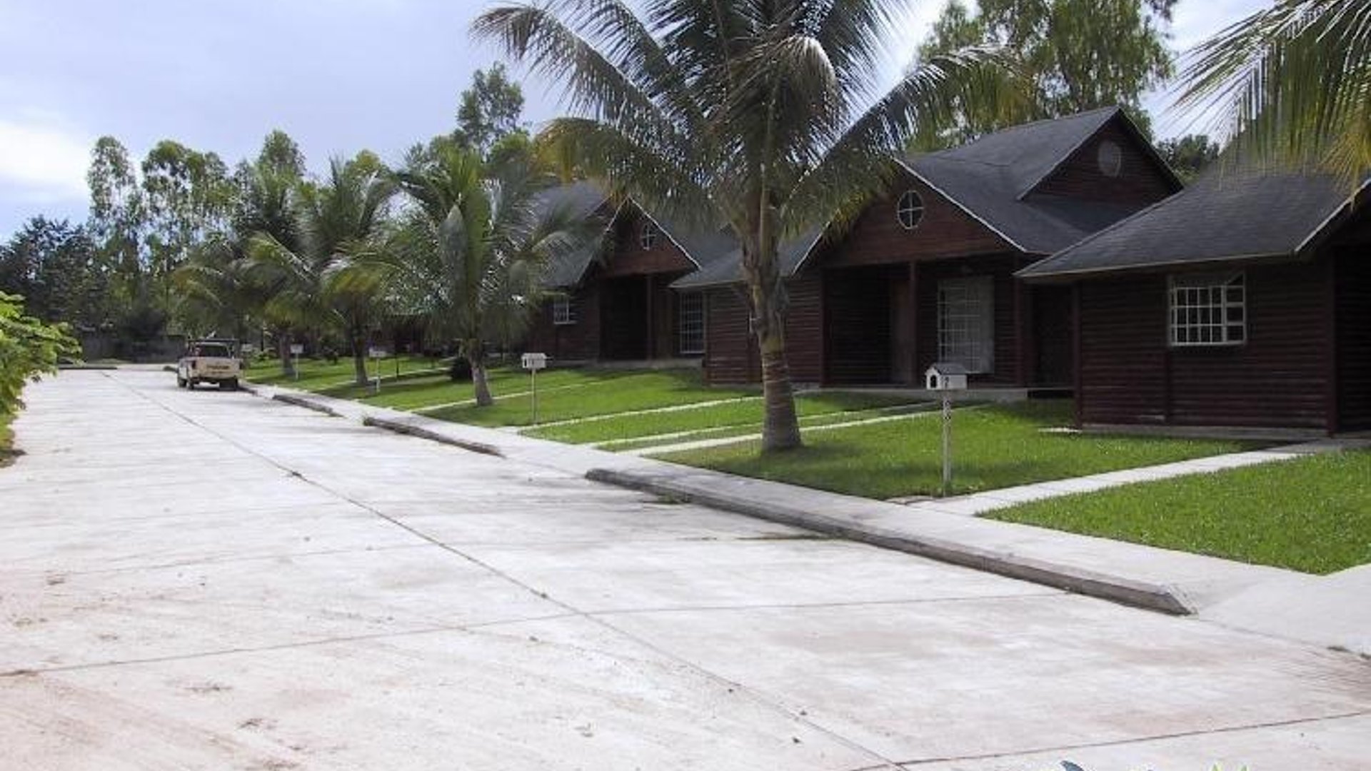 Vendo condominio de casas en San Benito Petén