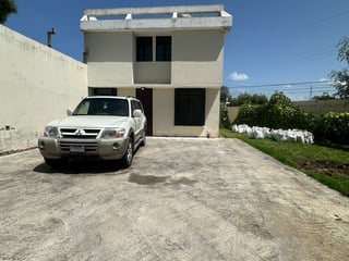 Rental House 5 Bedrooms, Balcones de San Cristóbal, Mixco - Image 1