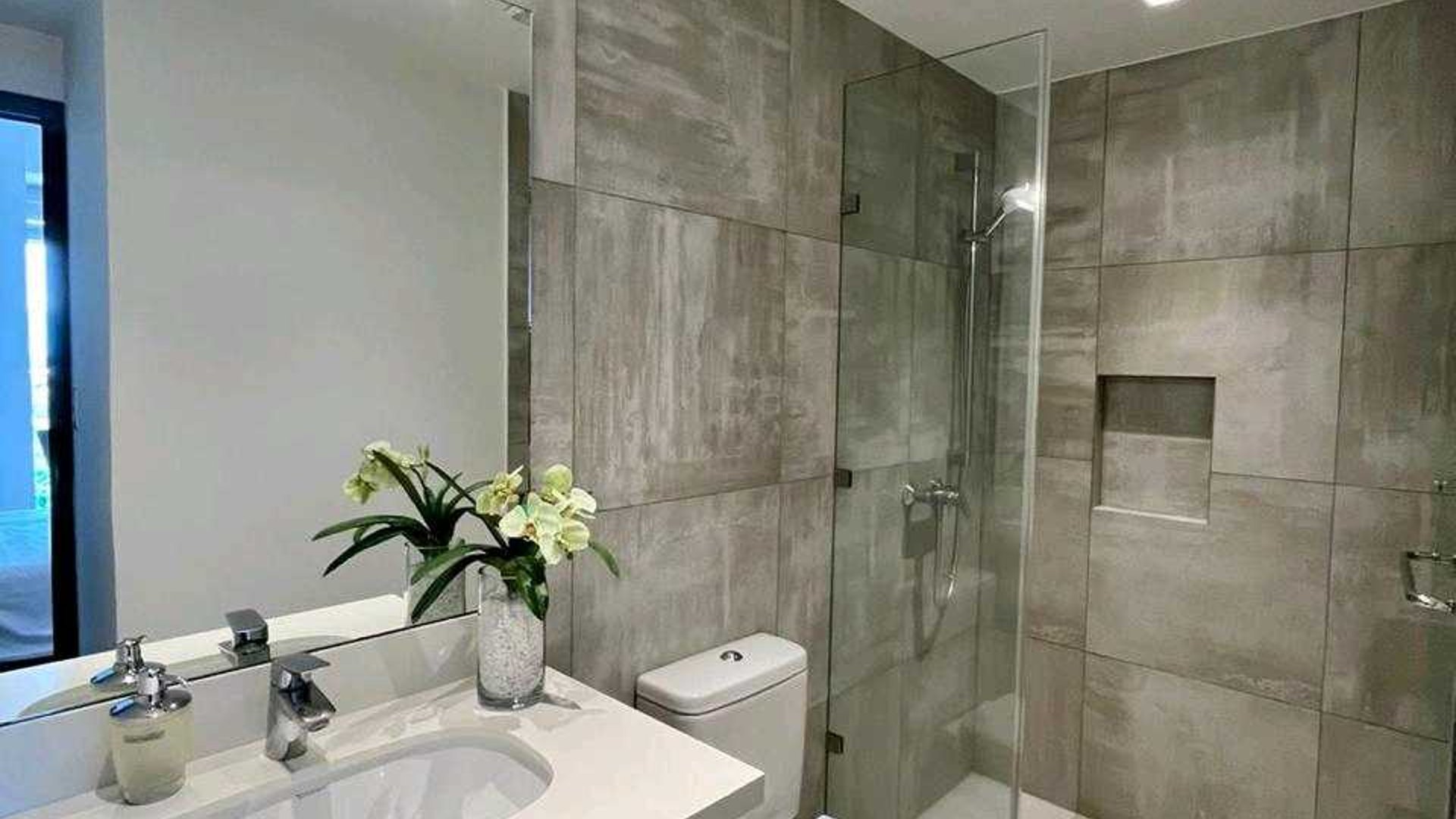 APARTAMENTO AMUEBLADO EN ALQUILER o VENTA????Edificio Casa Clara, zona 10 - Miniatura 8