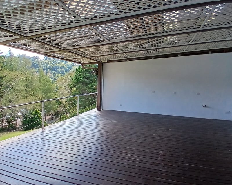 Alquiler de Local de 103m2 en Muxbal