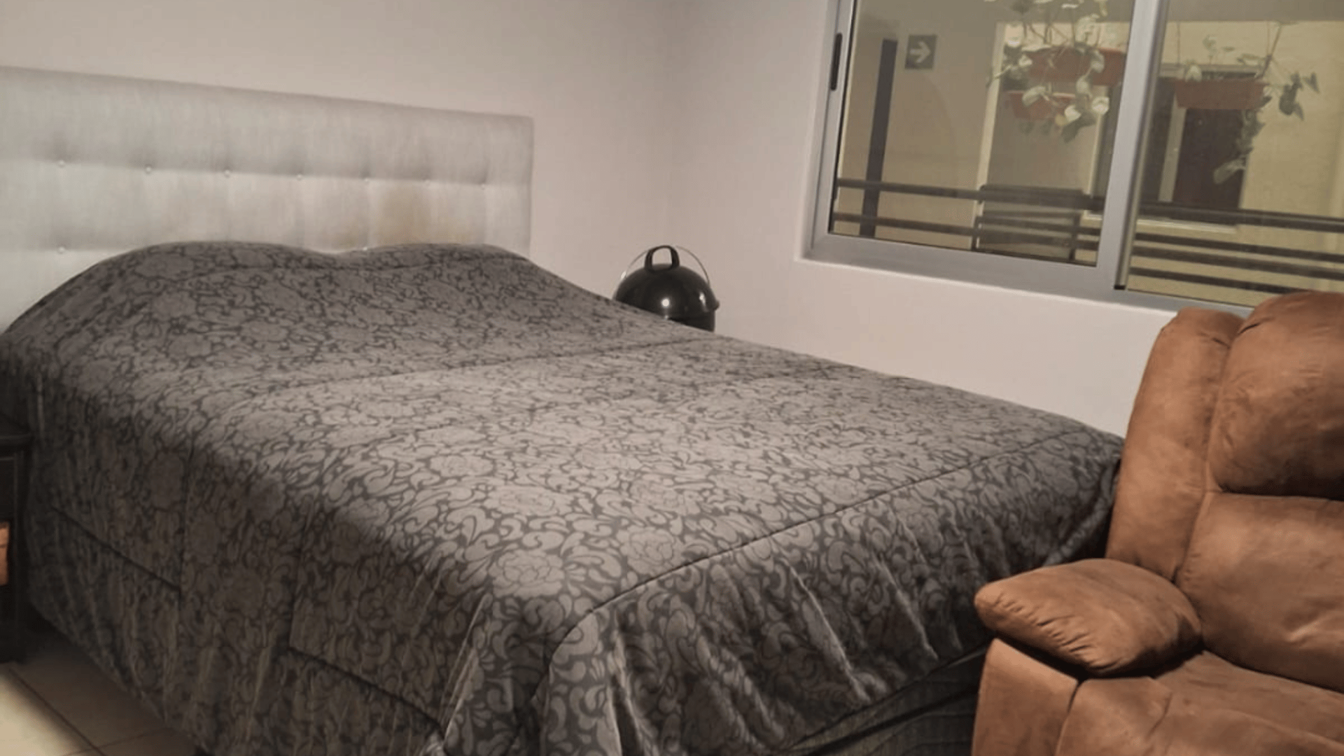 APARTAMENTO EN VENTA ZONA 16 - Miniatura 11