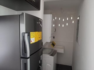 Apartamento en Venta en Zona 11 Colonia Mariscal - Image 4