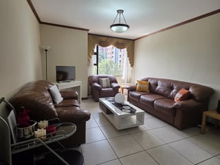 Apartamento Amueblado en Zona 10 Guatemala - 4
