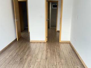 2-Bedroom Apartment for Sale in Zona 10, Guatemala City - Image 3