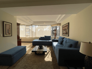 Apartamento en Alquiler / Venta Edificio Milenia, zona 10 - Image 1