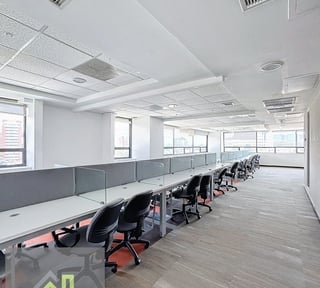 Oficina en Venta en Centro Empresarial – Zona 10