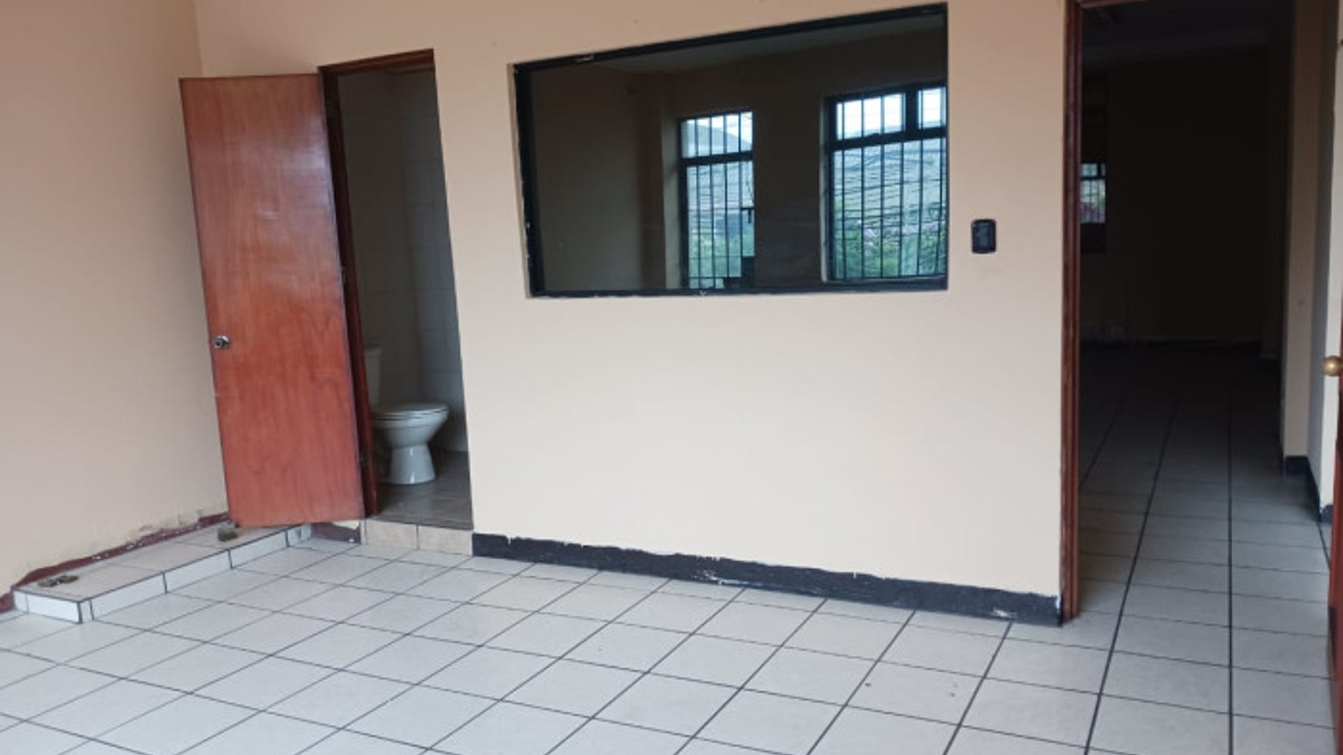 Edificio comercial en venta o renta en San Cristobal - Miniatura 10