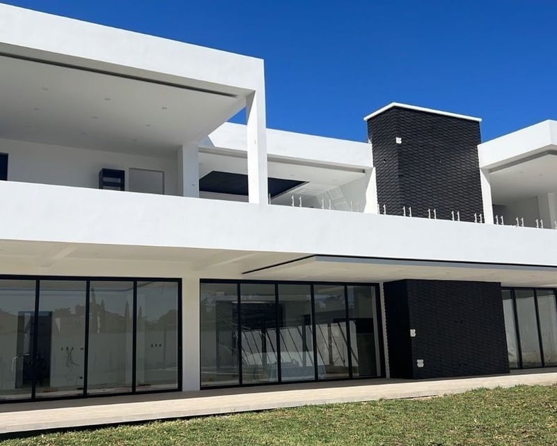 CASA Y CAMPO / Casa en venta , CES