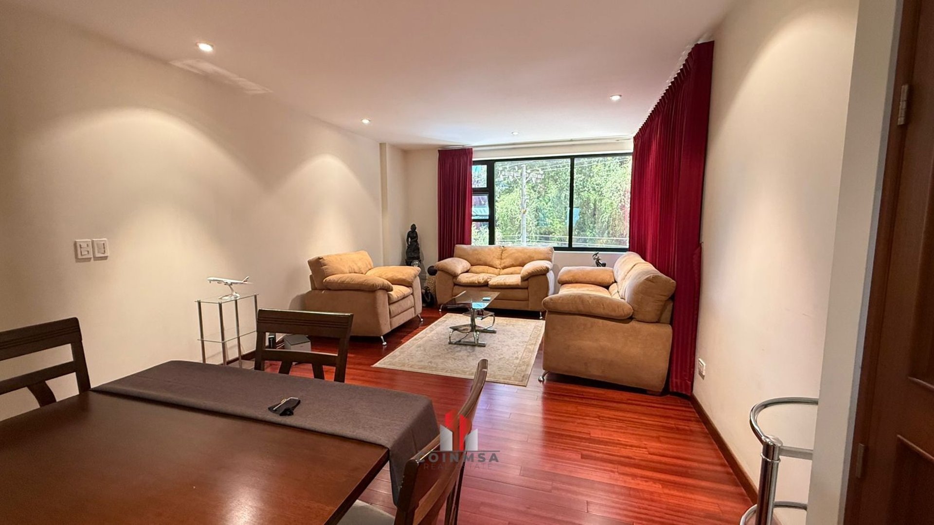 Apartamento amueblado en Renta zona 14 / Real de las Américas