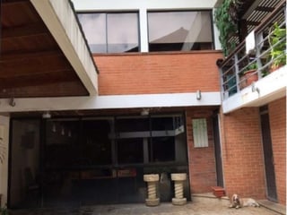 Casa en venta en Vista Hermosa 2 zona 15 - Image 1