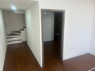 Local dentro de Centro Comercial MetroSur | Clzda Aguilar Batres Villa Nueva - 5