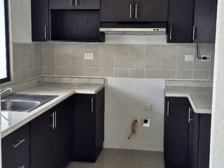 DOS CASAS EN VENTA – CONDADO SANTA FE, KM 30 CARRETERA A EL SALVADOR  - Image 2