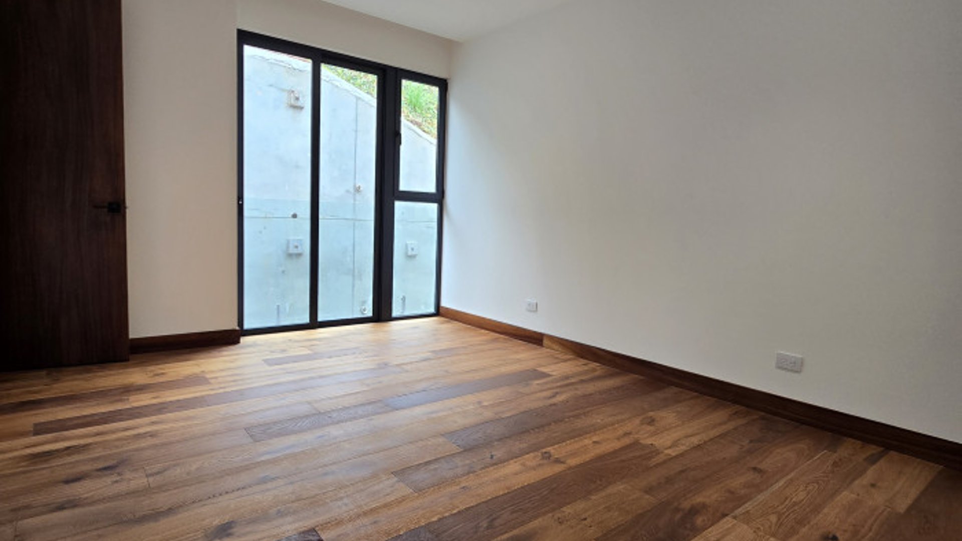 En venta casa en zona 16 El Pulte Guatemala - Miniatura 21
