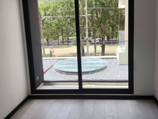 Apartamento amplio en alquiler Verdu, Zona 13 - 4