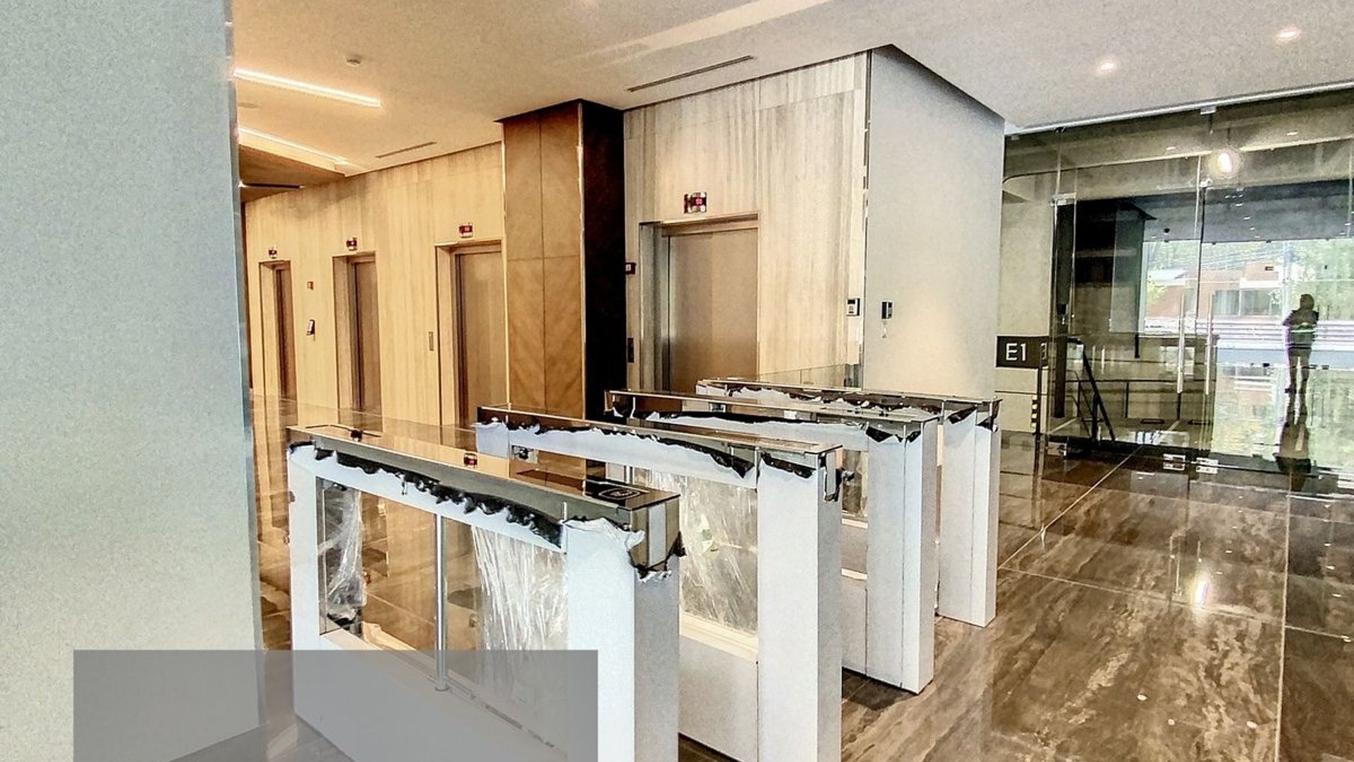 SPAZIO/ Oficina en Venta zona 16 - Miniatura 22
