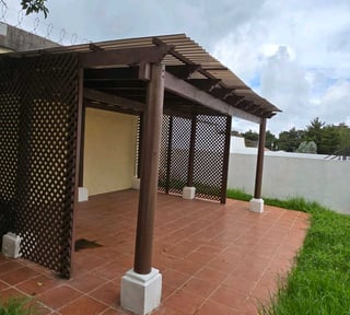Casa en renta con Jardin en Carretera a el Salvador Km16.5 Ref-5956